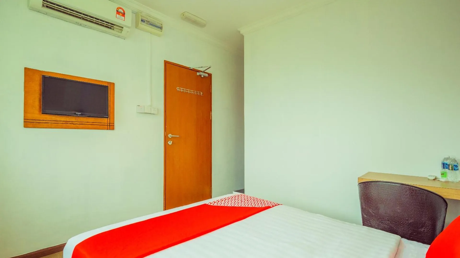 Super Oyo 218 Storytel Hotel Kota Kinabalu 2*,  Maleisië