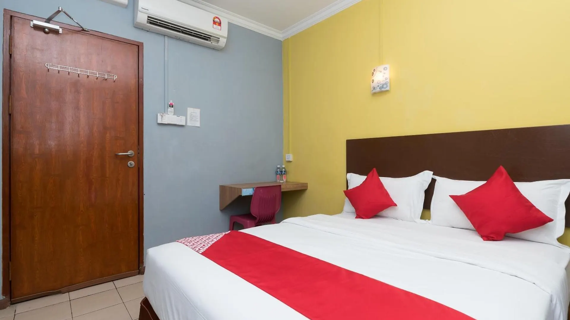 **  Super Oyo 218 Storytel Hotel Kota Kinabalu Malaysia