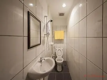 Super Oyo 218 Storytel Hotel Kota Kinabalu