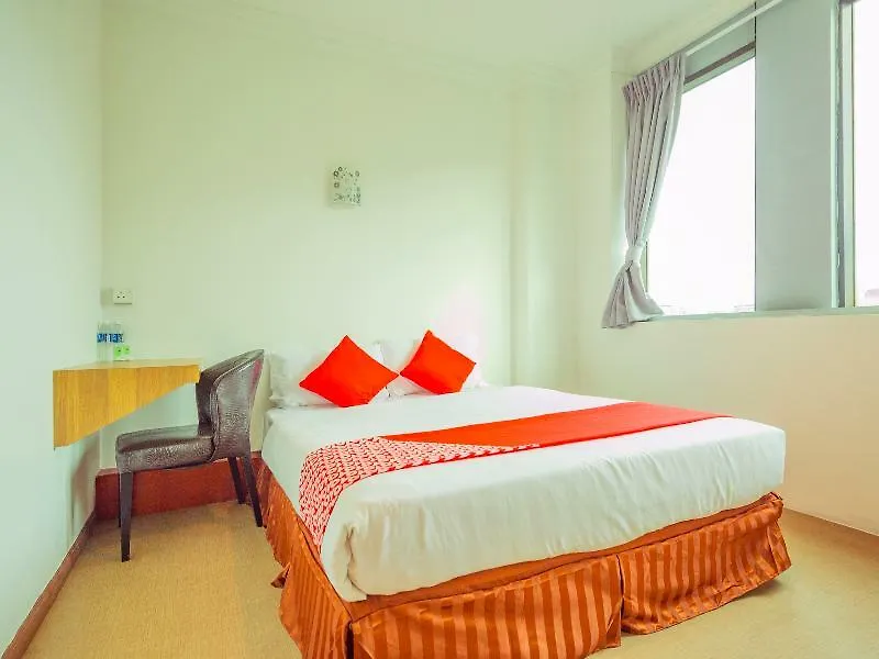 Super Oyo 218 Storytel Hotel Kota Kinabalu